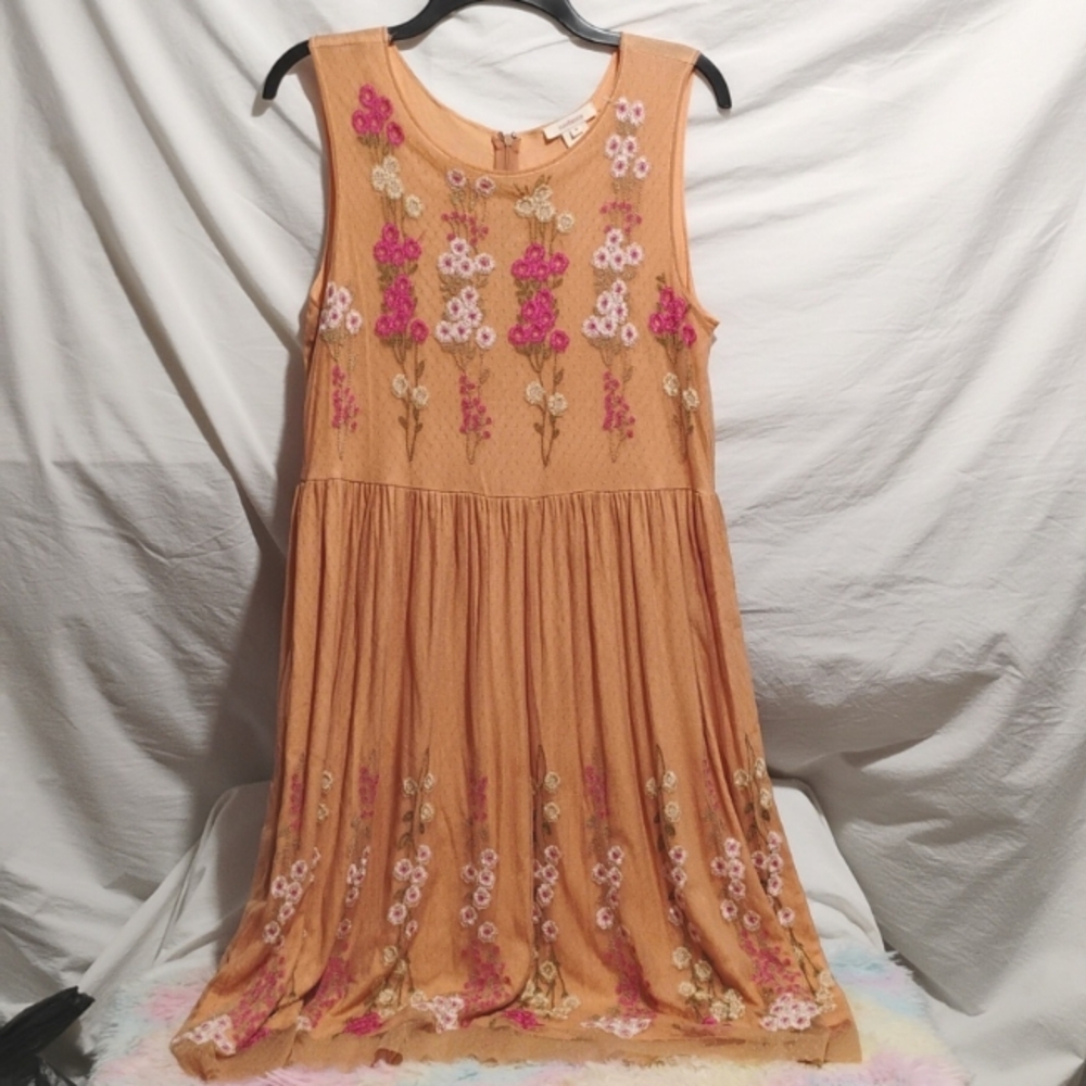 (D-16) Sundance Tender Moments Floral Embroidered Dress Sz.8 Worn Once